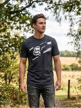 🖤FX Men’s Distressed T-Shirt Size M